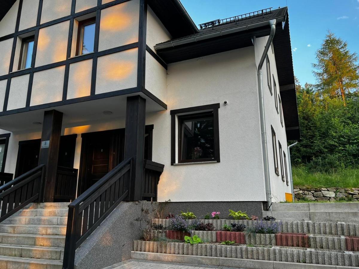 Apartalala, Apartament Z Ogrodem คาร์ปัตซ์ ภายนอก รูปภาพ